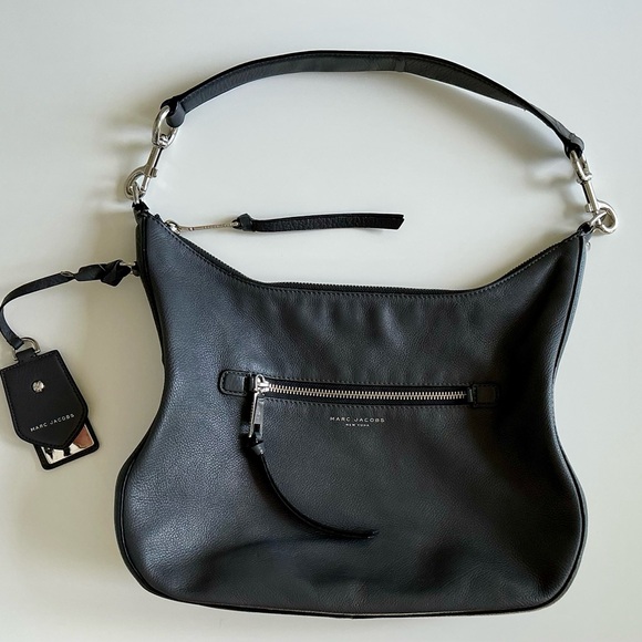 Marc Jacobs Handbags - Marc Jacob’s Grey Hobo